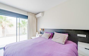 Property slide 14