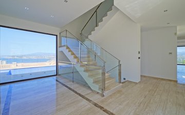 Property slide 14