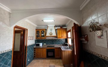 Property slide 14