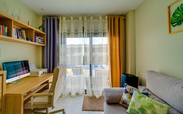 Property slide 10