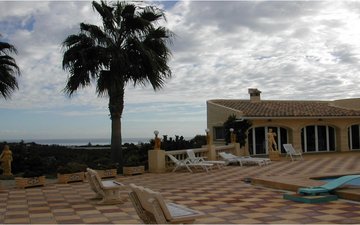 Property slide 7
