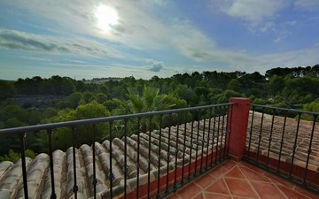 Property slide 4