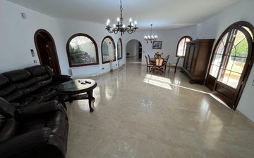Property slide 7