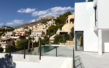 Property slide 6