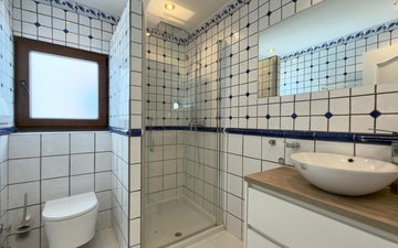 Property slide 15