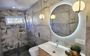 Property slide 15