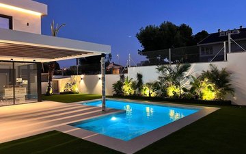 Property slide 15