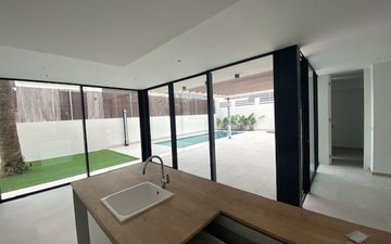 Property slide 5