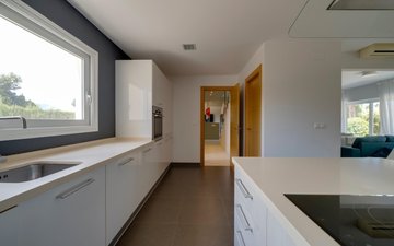 Property slide 7