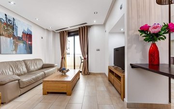 Property slide 17