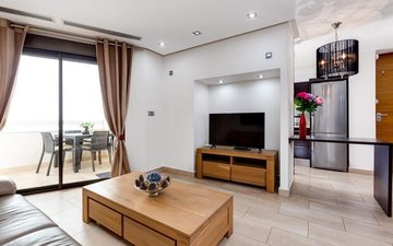 Property slide 18