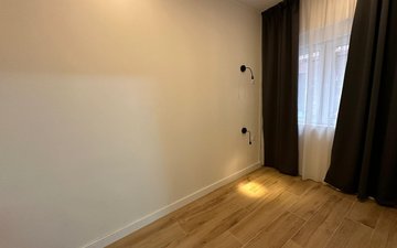 Property slide 6