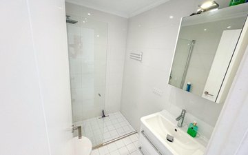 Property slide 10