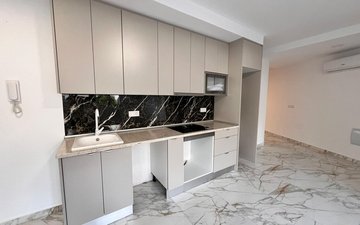 Property slide 6