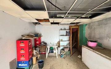 Property slide 10
