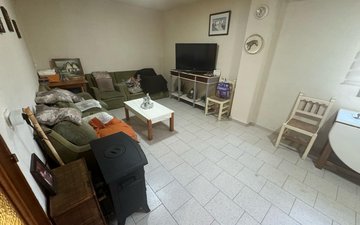 Property slide 9