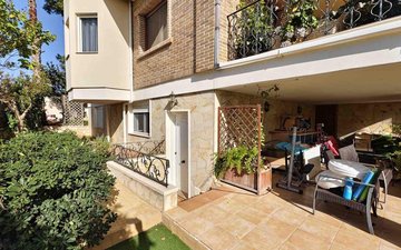 Property slide 8