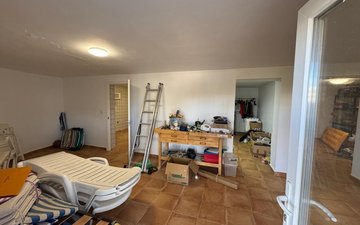 Property slide 15