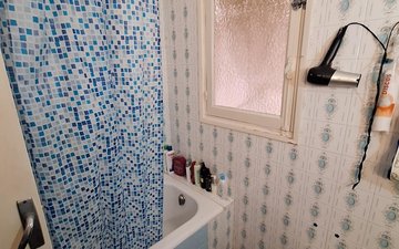 Property slide 15