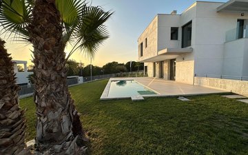 Property slide 9