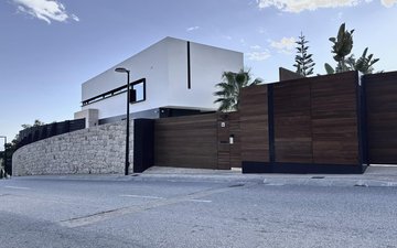Property slide 5