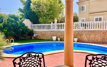 Property slide 18