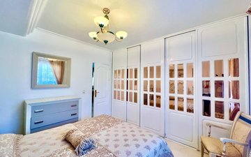 Property slide 46