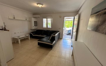 Property slide 10