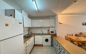 Property slide 6