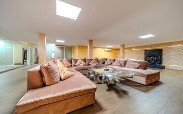 Property slide 17