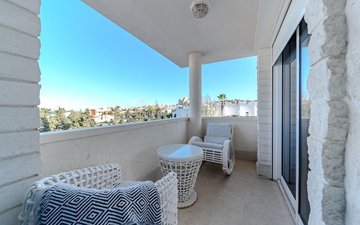 Property slide 50