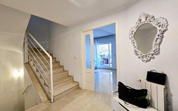 Property slide 15