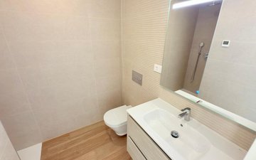 Property slide 10