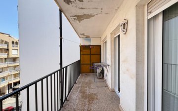 Property slide 40