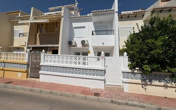 Property slide 32