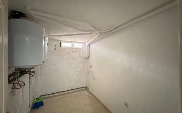 Property slide 38