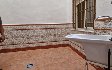 Property slide 10