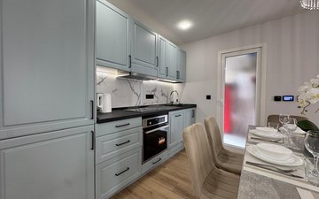 Property slide 31
