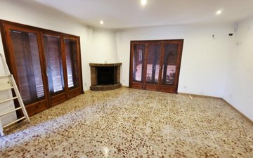 Property slide 11