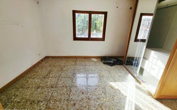 Property slide 15