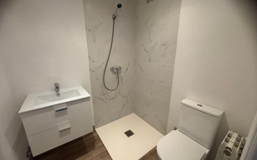Property slide 14