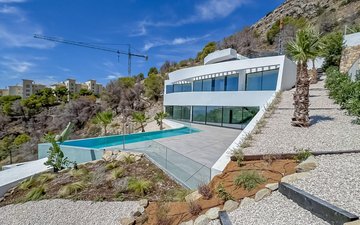 Property slide 15