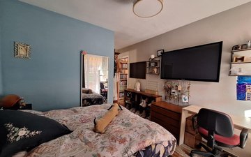 Property slide 10