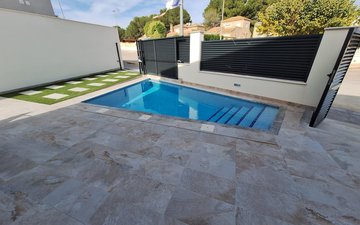 Property slide 5
