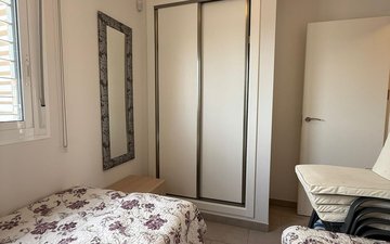 Property slide 14