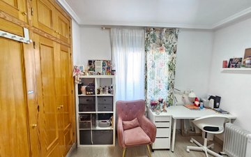 Property slide 15
