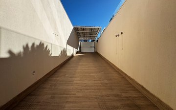 Property slide 8