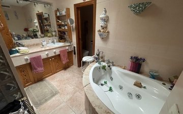 Property slide 15