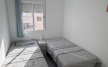 Property slide 25