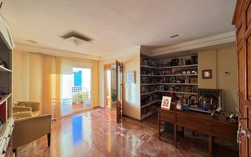 Property slide 17